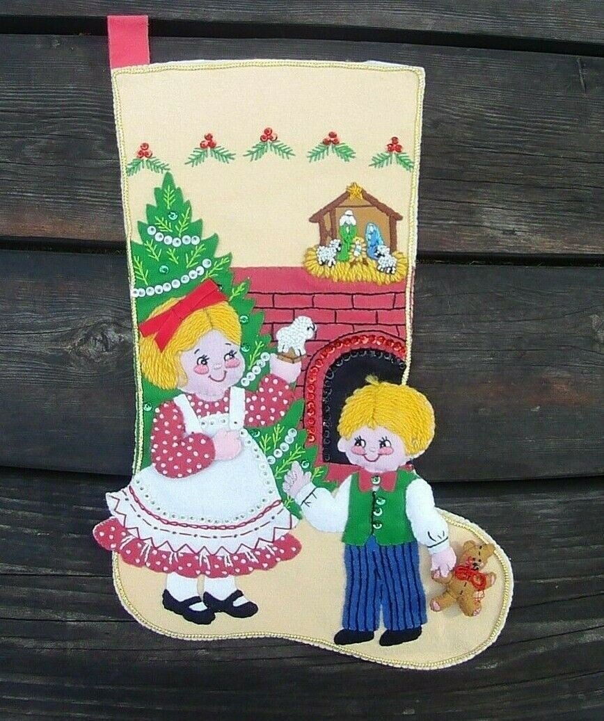 New BUCILLA Finished Stocking Kit VINTAGE 1990's Old Fashion Christmas Felt Stocking #82071 Kids Fireplace Santa Claus Pine Tree