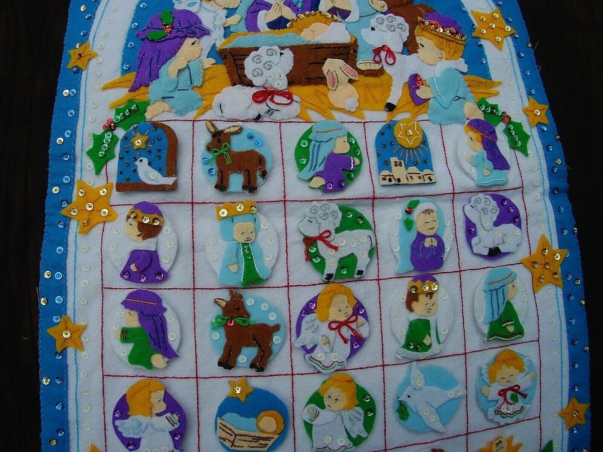 LOVELY Adorable FINISHED Dimensions Feltworks Kit #8419 Vintage Felt Applique Advent Calendar - Baby Jesus Lamb Donkey Wise men