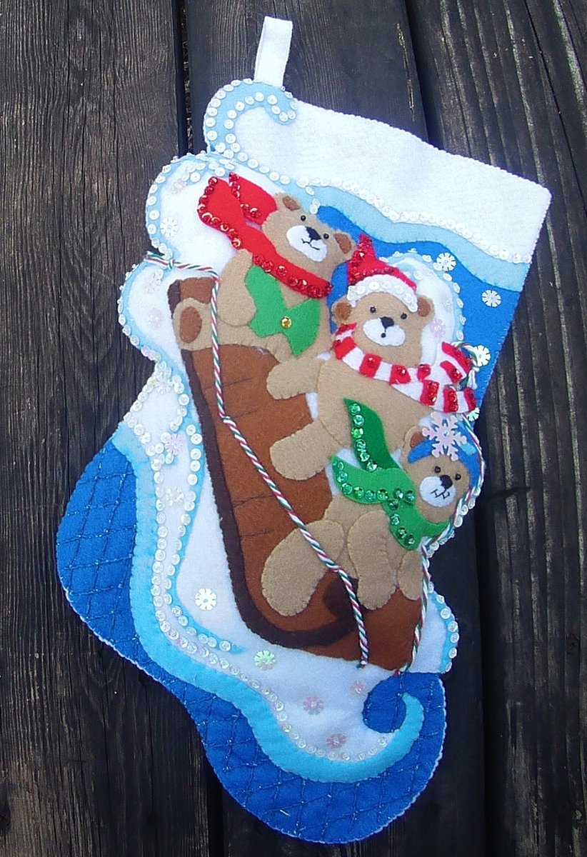 New HANDMADE Winter SLEDDING BEARS Finished Felt Kit Christmas Stocking Design Works 5085 Holiday Decor Custom Stocking