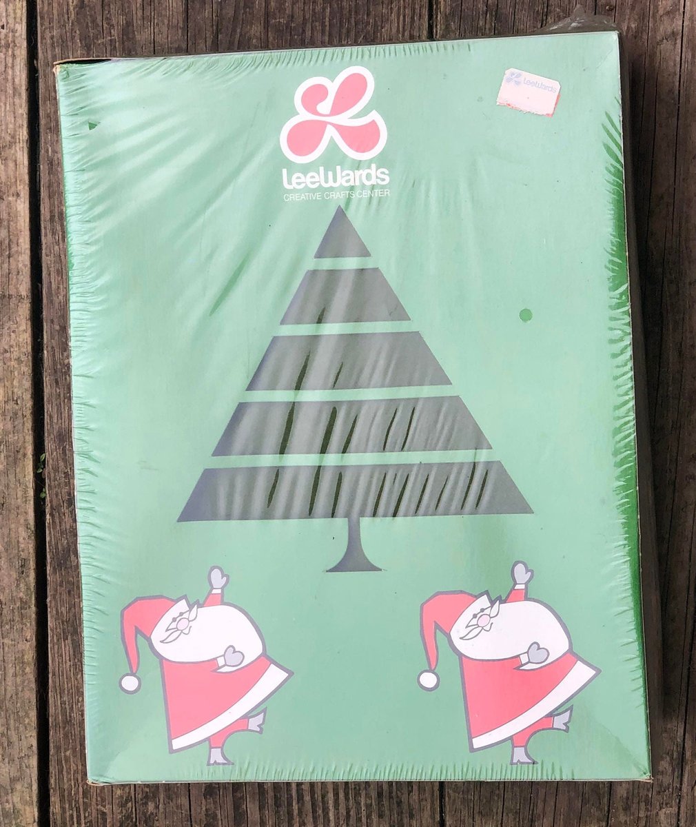 TREE SKIRT KIT Large Vintage LeeWards 1960's Christmas Three Wise Men Holiday Table Cover Retro Christmas Craft Kit