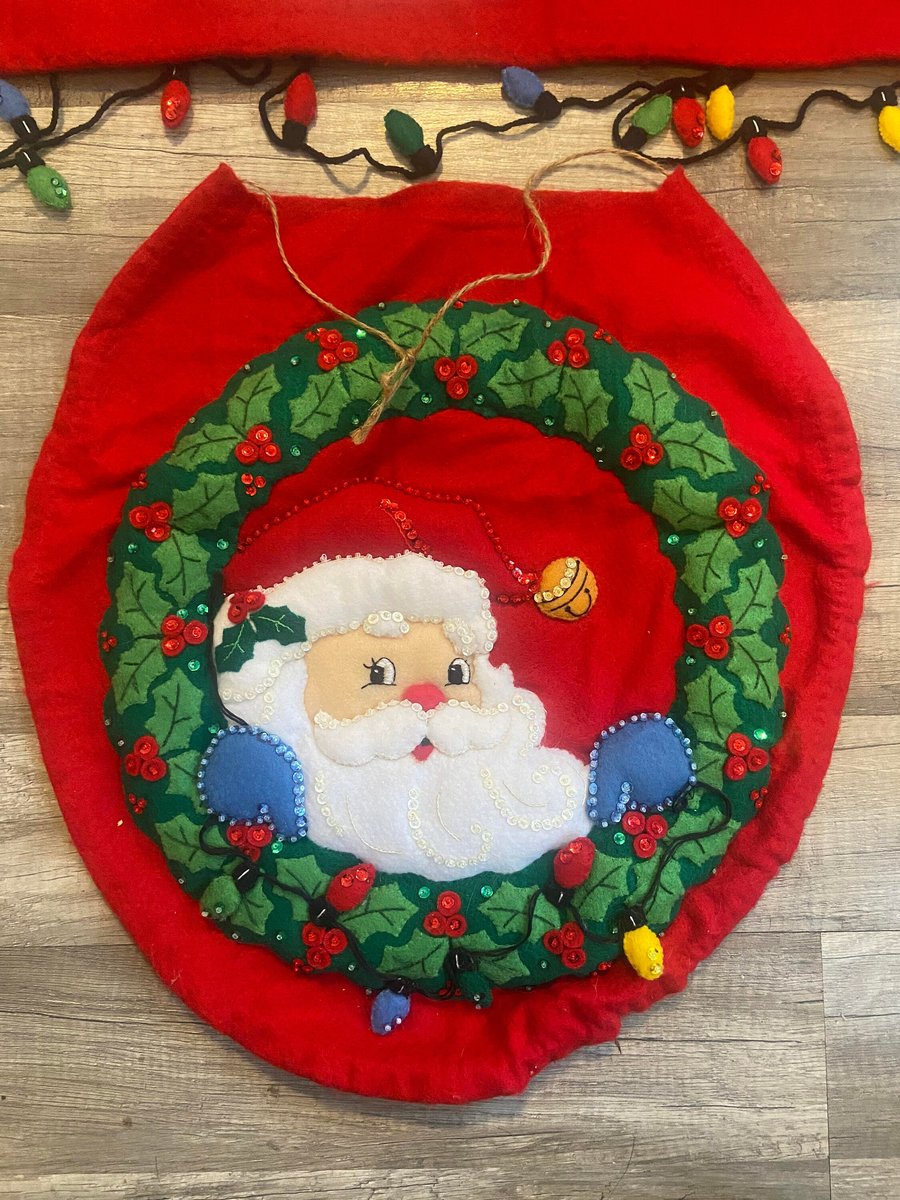 Bucilla Bathroom Set Kit Peek-a-Boo Santa 85451 Felt Toilet Tank Seat Bathroom Applique Toilet Cover Set Ho Ho Ho