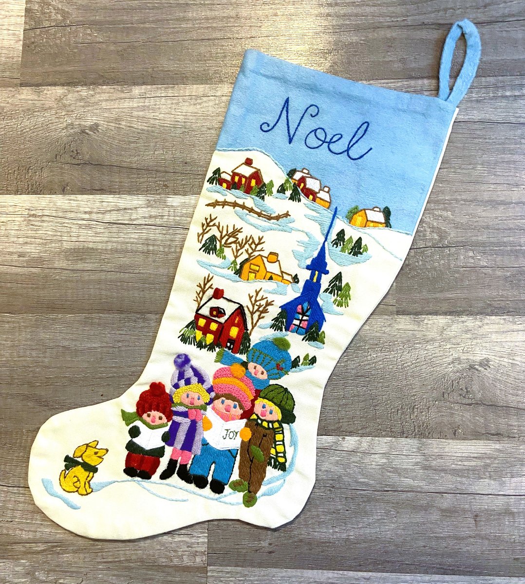 Christmas Stocking Adorable CREWEL WORK Finished Vintage PARAGON The Carolers Needlepoint #6722 Holiday Decor