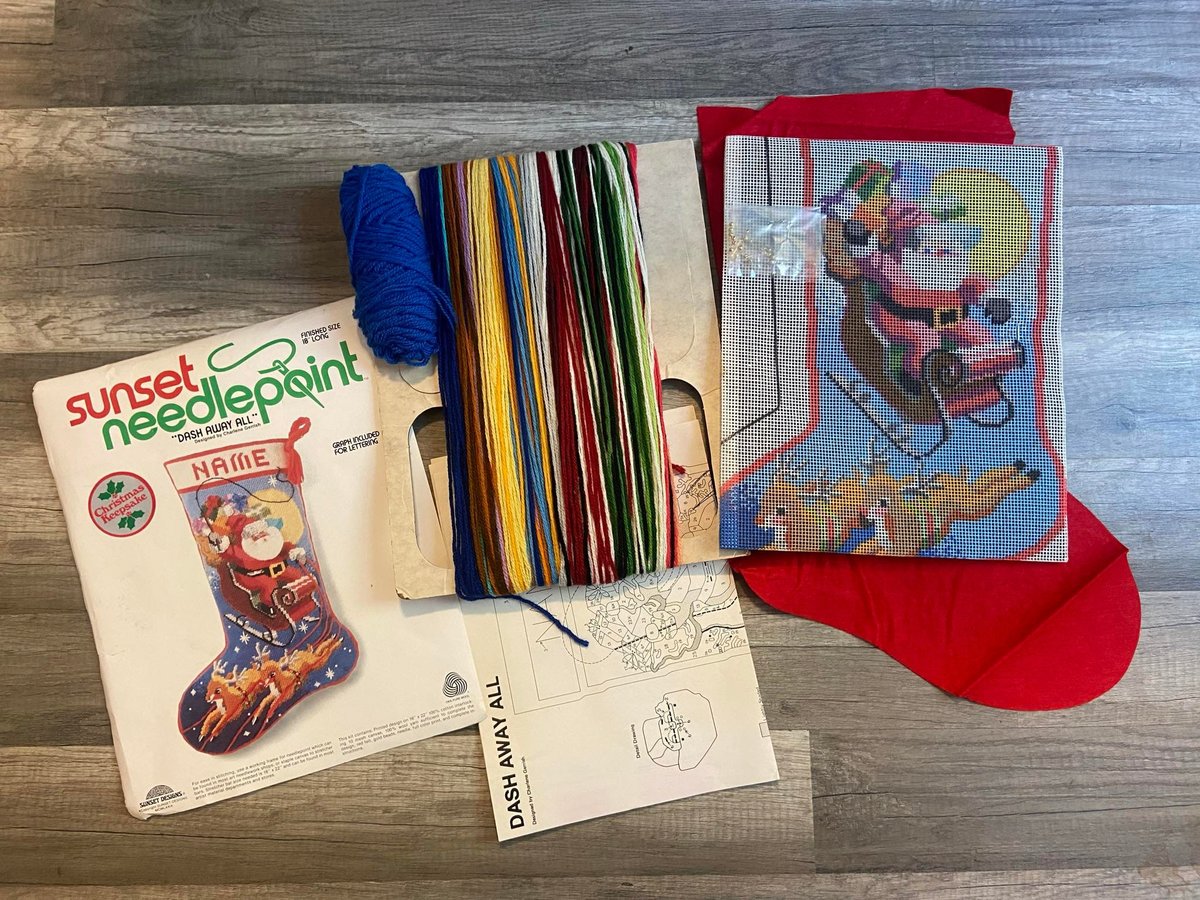 New SUNSET DESIGNS Needlepoint Stocking Dash Away All Kit 6021 Santa Reindeer