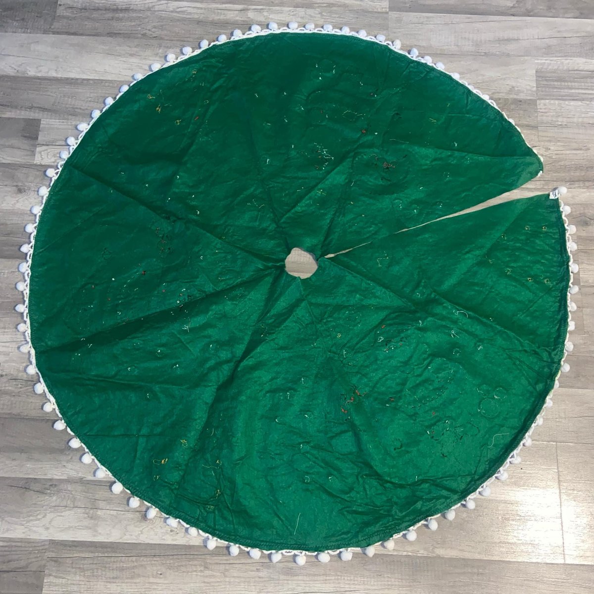 Vintage 1970s Tree Skirt, Handmade Bucilla NOEL Tree Skirt 2817, Table Cover Handmade Santa Snowman Holiday Decor