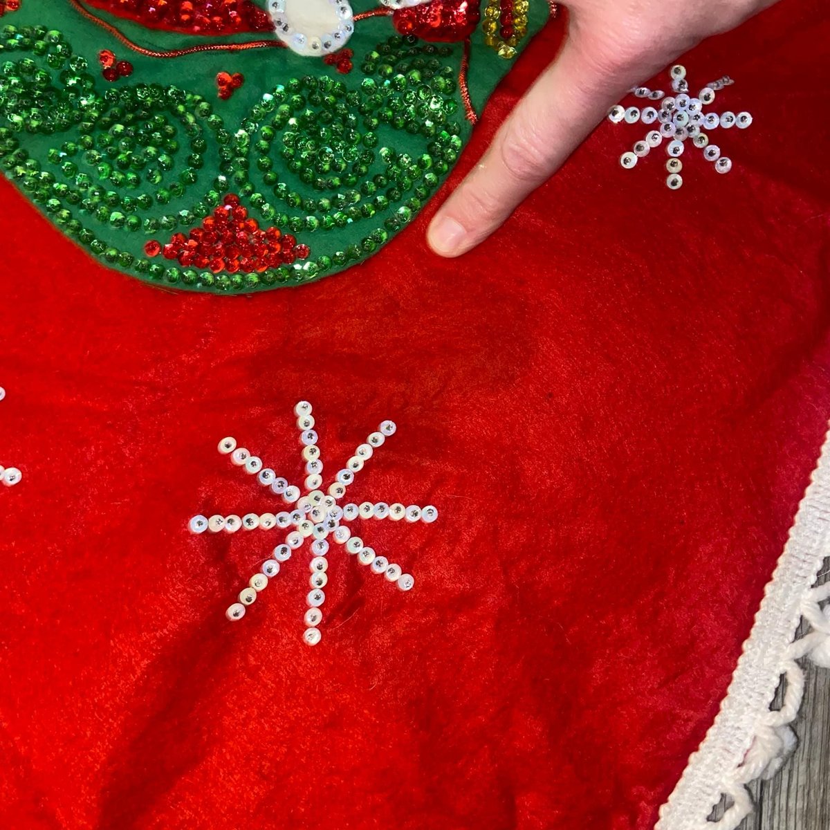 Handmade Vintage Tree Skirt, Finished Bucilla Santa Ornaments Tree Skirt 1635, Table Cover UNCUT Handmade Decorations Snowflakes