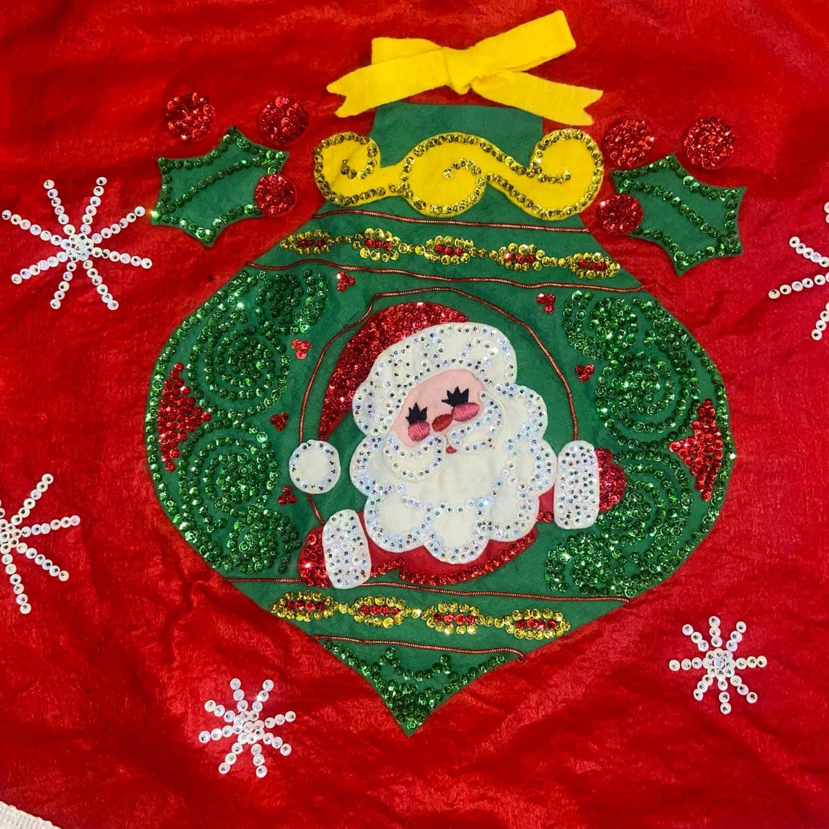 Handmade Vintage Tree Skirt, Finished Bucilla Santa Ornaments Tree Skirt 1635, Table Cover UNCUT Handmade Decorations Snowflakes