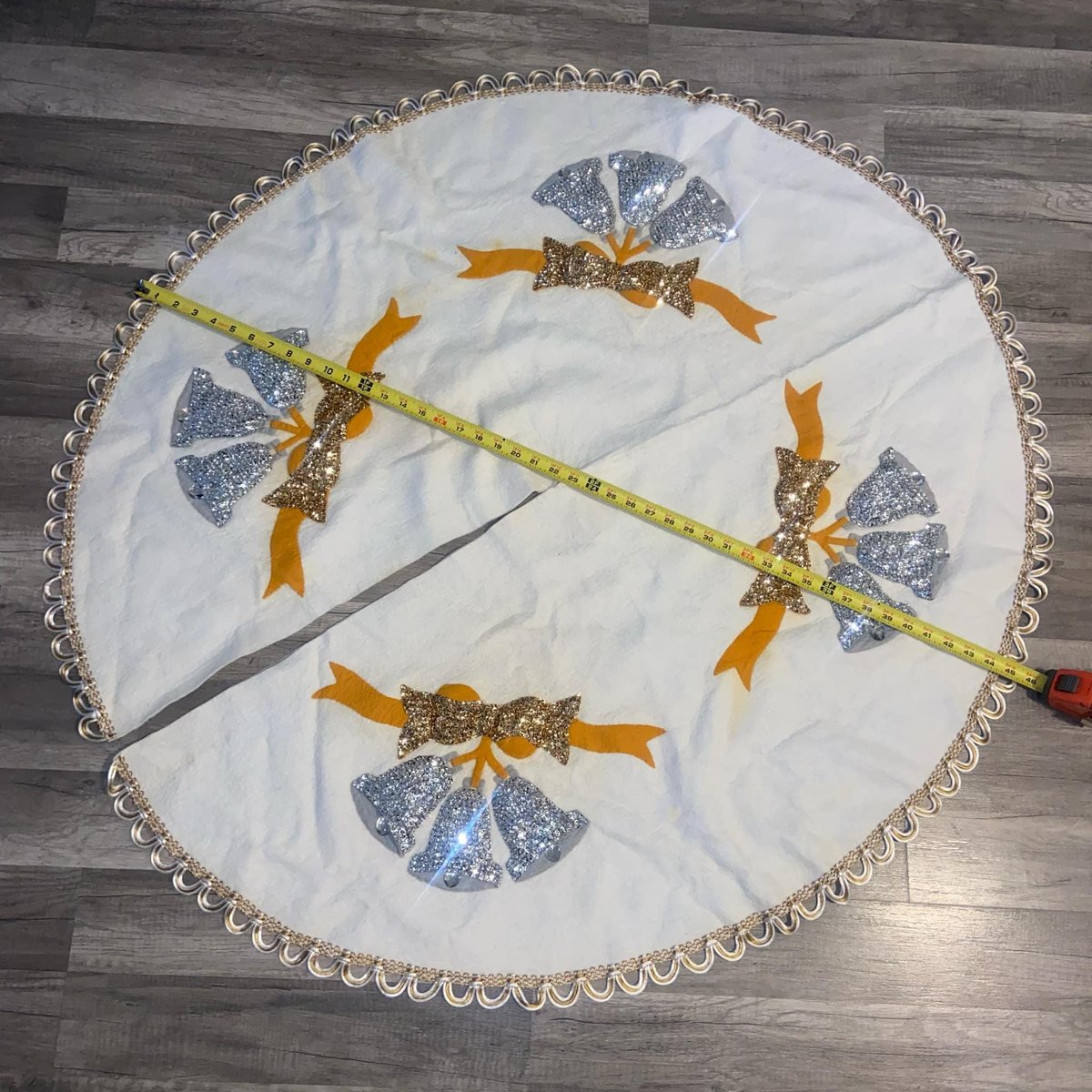 Handmade Vintage Tree Skirt, Finished Edna Looney Christmas Bells Ornaments Tree Skirt, Table Cover Handmade Decorations Silver Bells