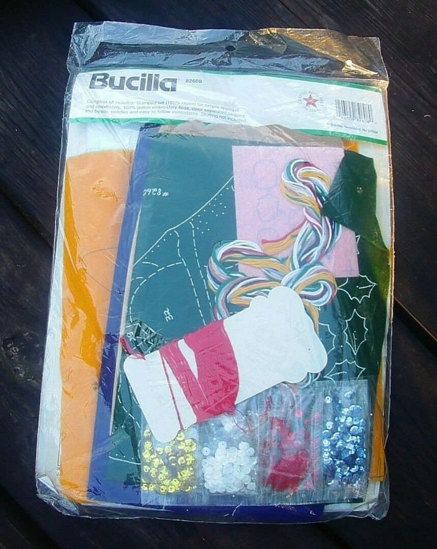 NEW! Bucilla Christmas Trimming Teddies Felt Applique Stocking Kit 82608 Sequins Jeweled Applique Teddy Bear DIY Stocking Kit Star Tree Gift