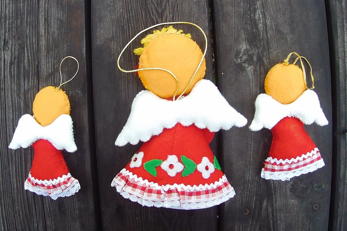 Adorable FINISHED Bucilla  1970's Handmade Angels Tree Topper & Ornament Set 2829 Ornament Table Topper Retro Christmas Decor Tree Trimming