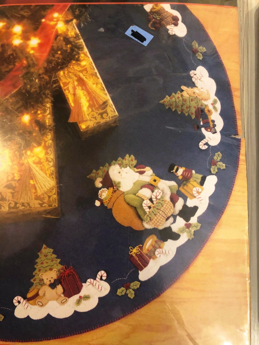 New RARE Bucilla Woodland Santa Tree Skirt #85115, Christmas Craft Kit, Holiday Decor Retro Circa 2005, Tablecloth / Holiday Decor
