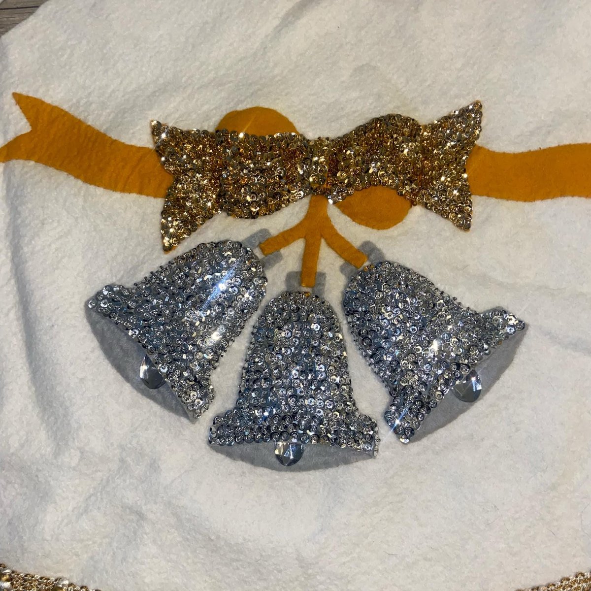 Handmade Vintage Tree Skirt, Finished Edna Looney Christmas Bells Ornaments Tree Skirt, Table Cover Handmade Decorations Silver Bells
