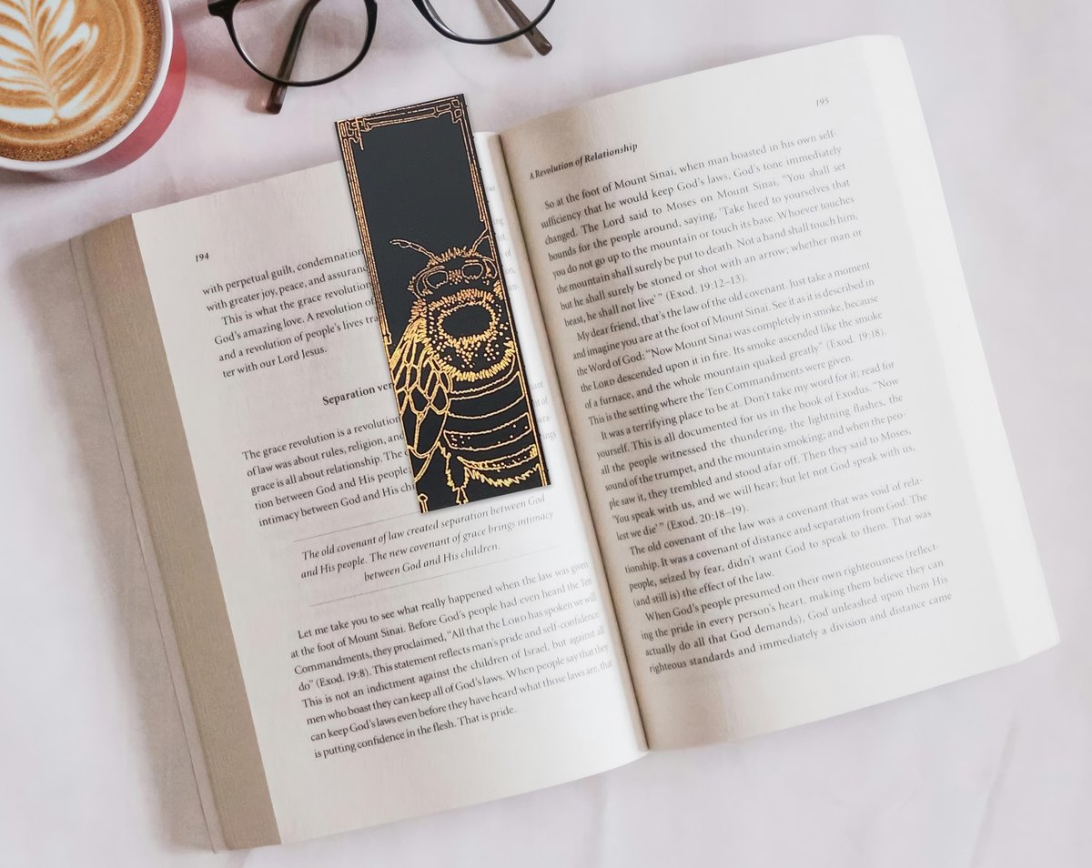 Handmade Bee Bookmarks | Handmade Foil Bookmark | Honey Bee Bookmark | Butterfly Bookmark | Birds Bookmark | JUMBO BEE Bookmark | Bumble Bee